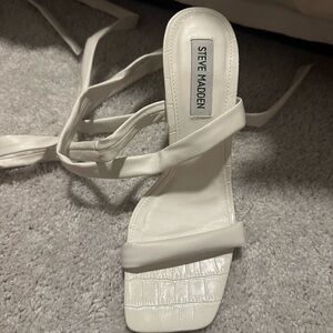 Steve Madden Lace Up Heels 👠